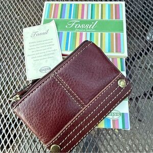 Fossil Women's Dkota Zip Coin & Card Case SL9492206 Espresso Brown Leather NEW